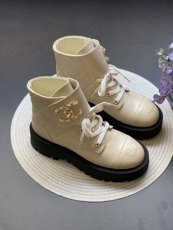 CHANEL SHOES - Image 4