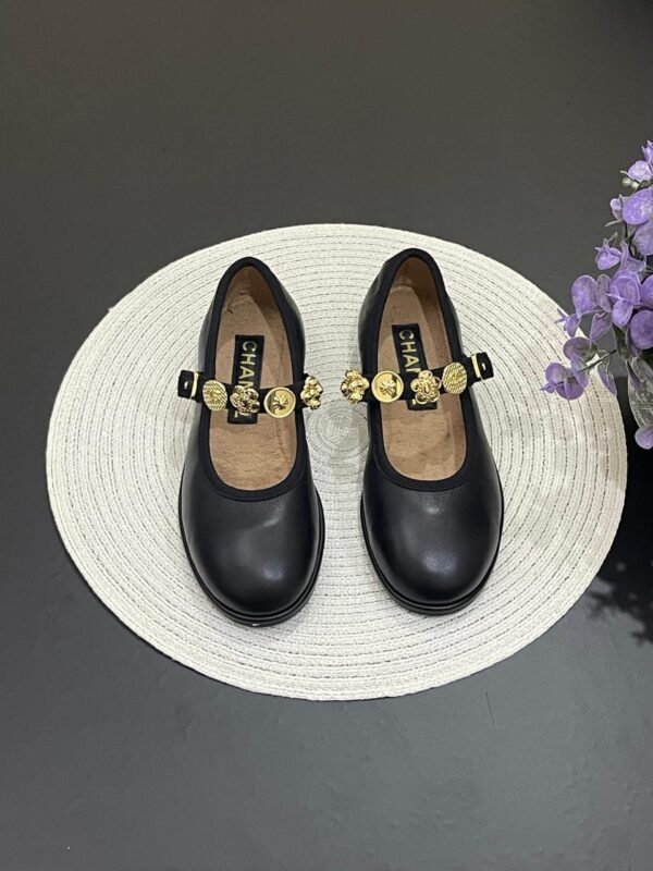 CHANEL SHOES - Image 4