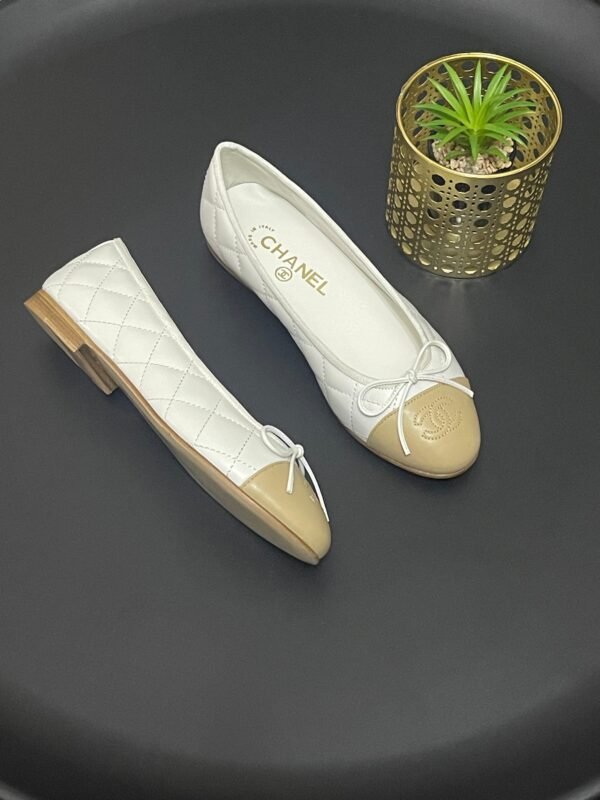 Chanel shoes - Image 2