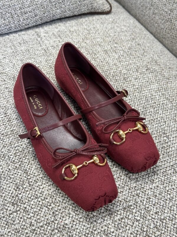 Gucci shoes