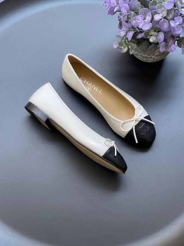 Chanel shoes - Image 2